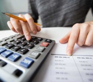 مقابله با فرار مالیاتی با هوشمندسازی نظام مالیاتی و حسابرسی سیستمی میسر می شود